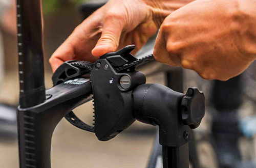 Kerékpár rögzítése a Spinder TX2 tartón