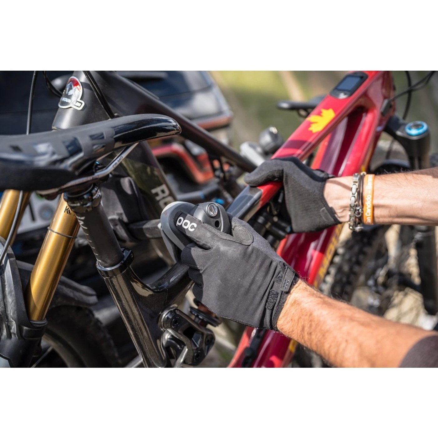 Nosič kol Yakima JustClick 2 EVO black