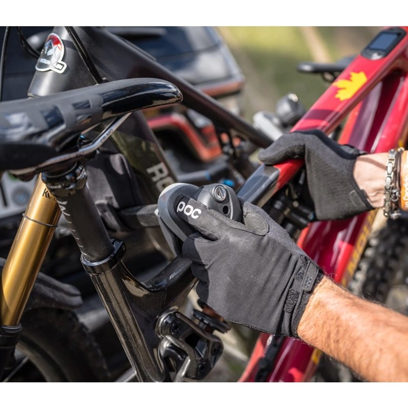 Nosič kol Yakima JustClick 3 EVO black